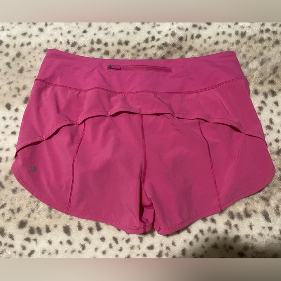 Sonic Pink lululemon speed up short - Picture 3 of 4